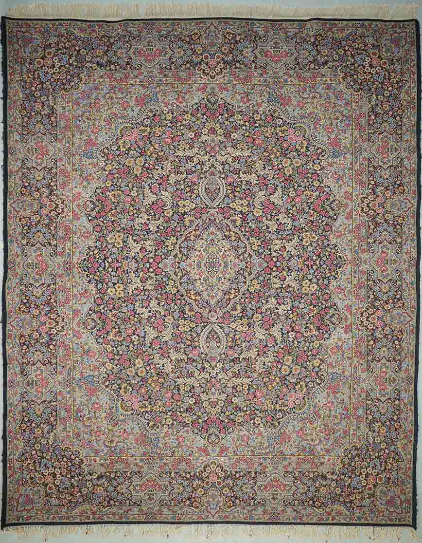 قالی کرمانی (راور)، 3.05 در 3.75 متر ، 70 جفت